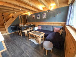 Duplex en bois aux Ménuires, 3 chambres, parking, 6 pers - FR-1-452-392